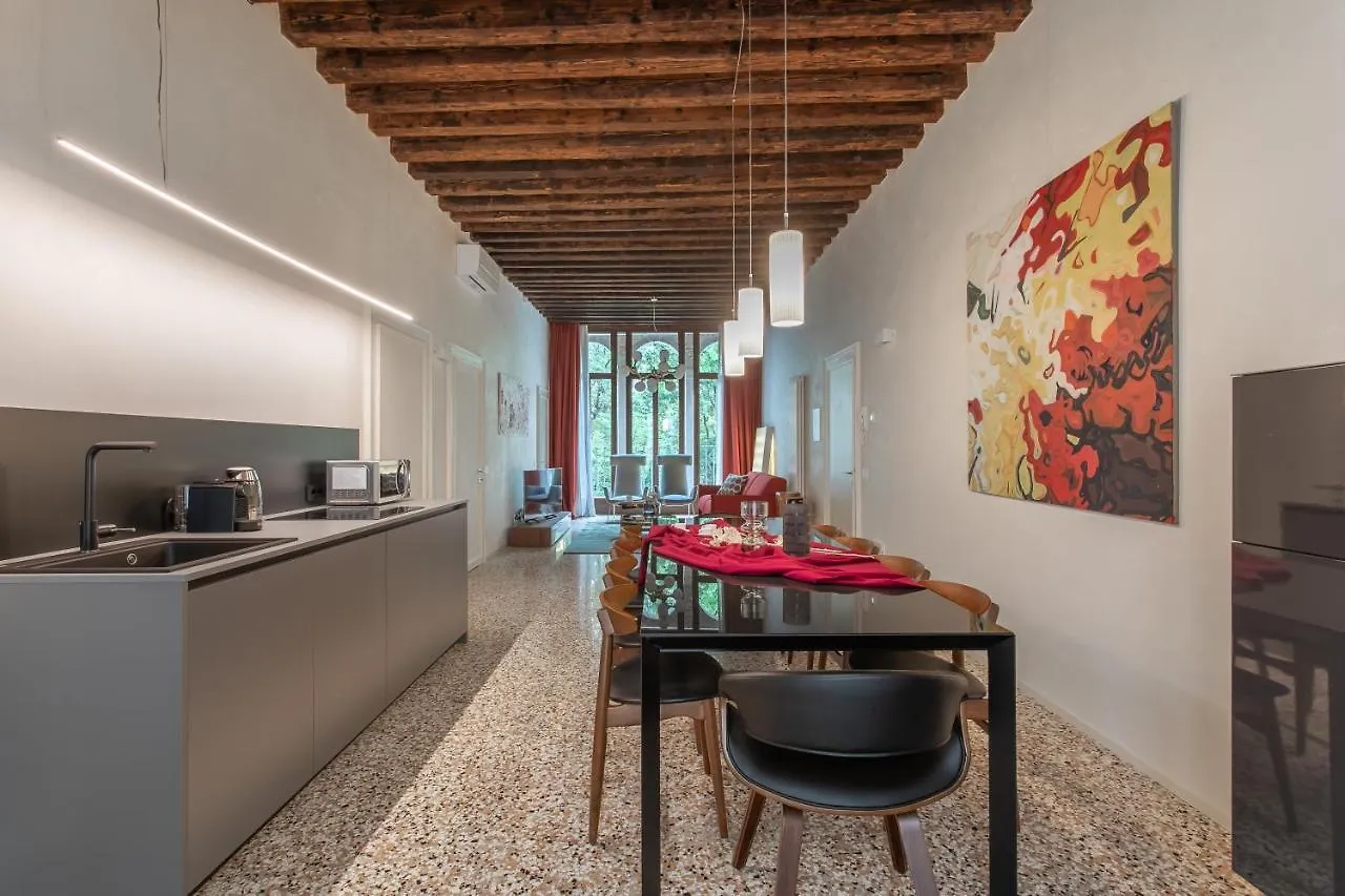 Palazzo Venere Apartments Venice 0*,