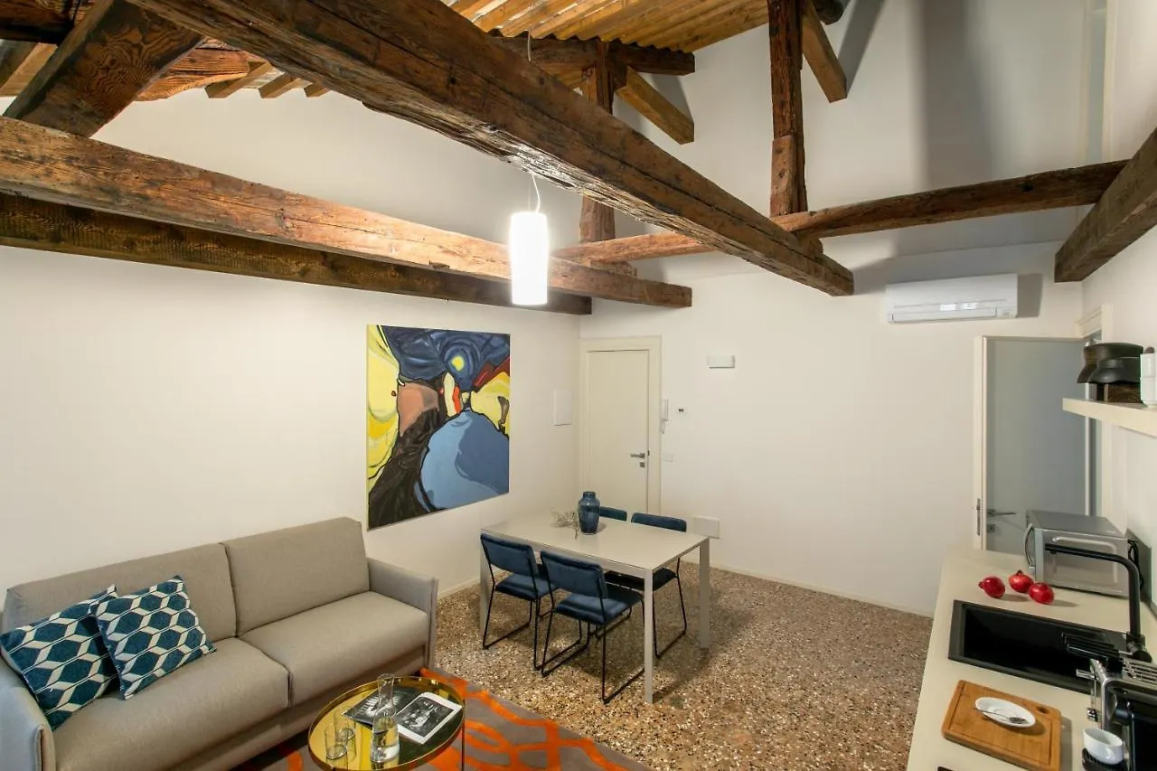 Palazzo Venere Apartments Venice