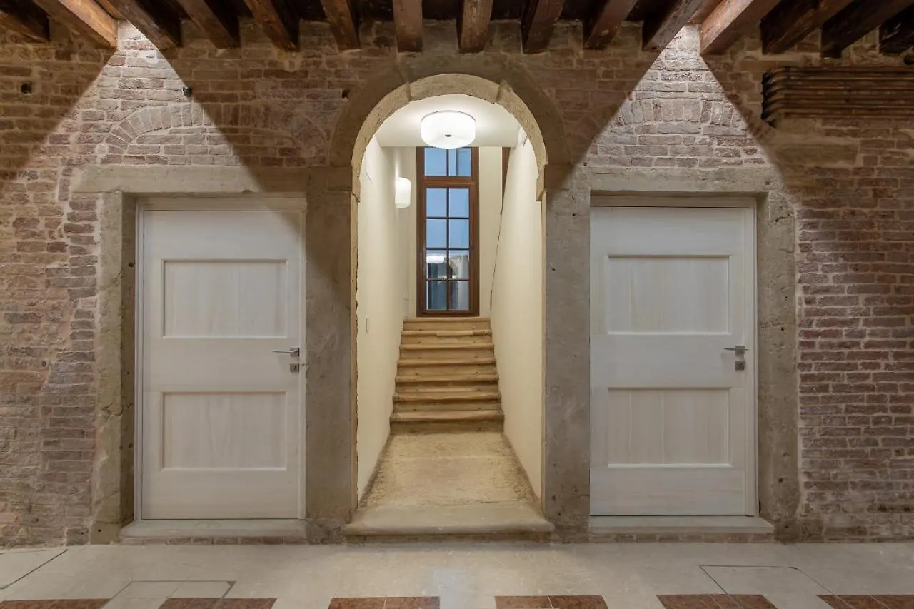 Palazzo Venere Apartments Venice Italy