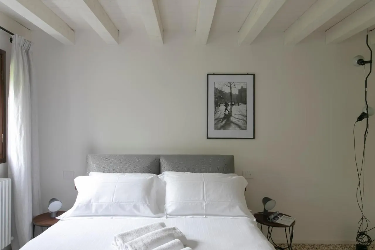 Palazzo Venere Apartments Venice