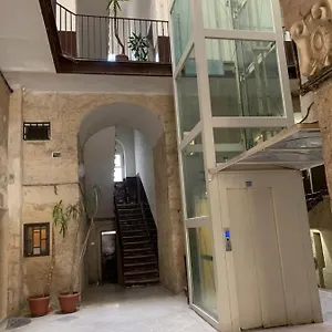 Palazzo Dei Tabacchi , Bari Włochy
